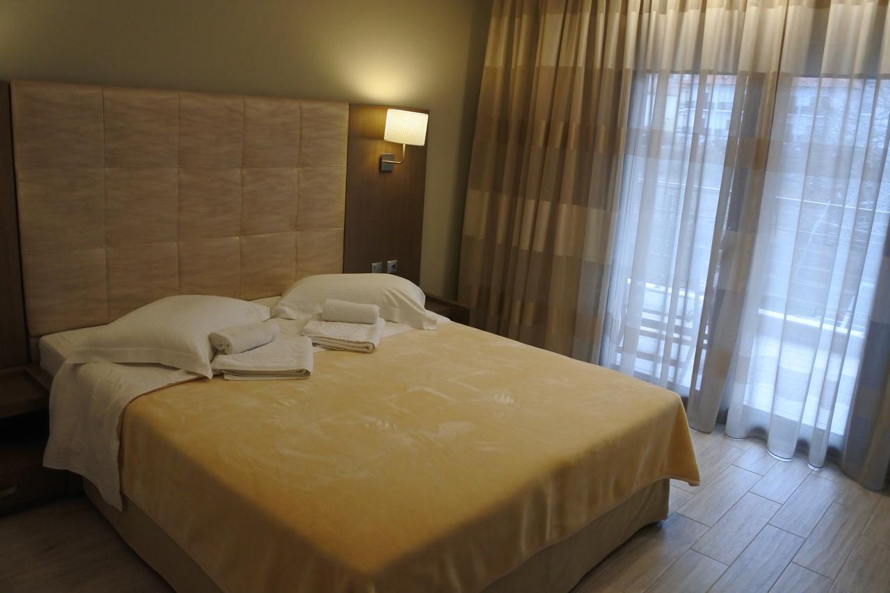 Hotel Konaki Arnaia Exteriör bild