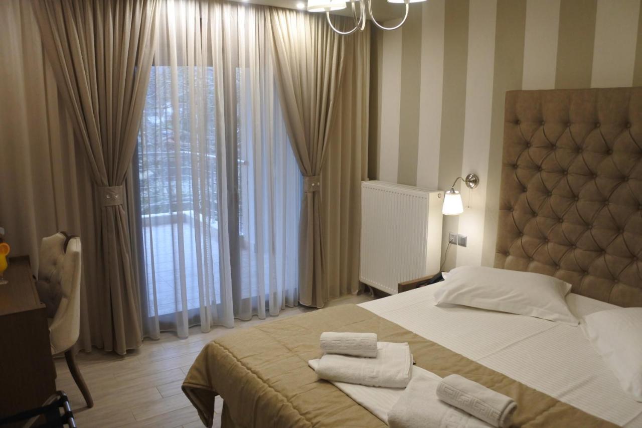 Hotel Konaki Arnaia Exteriör bild